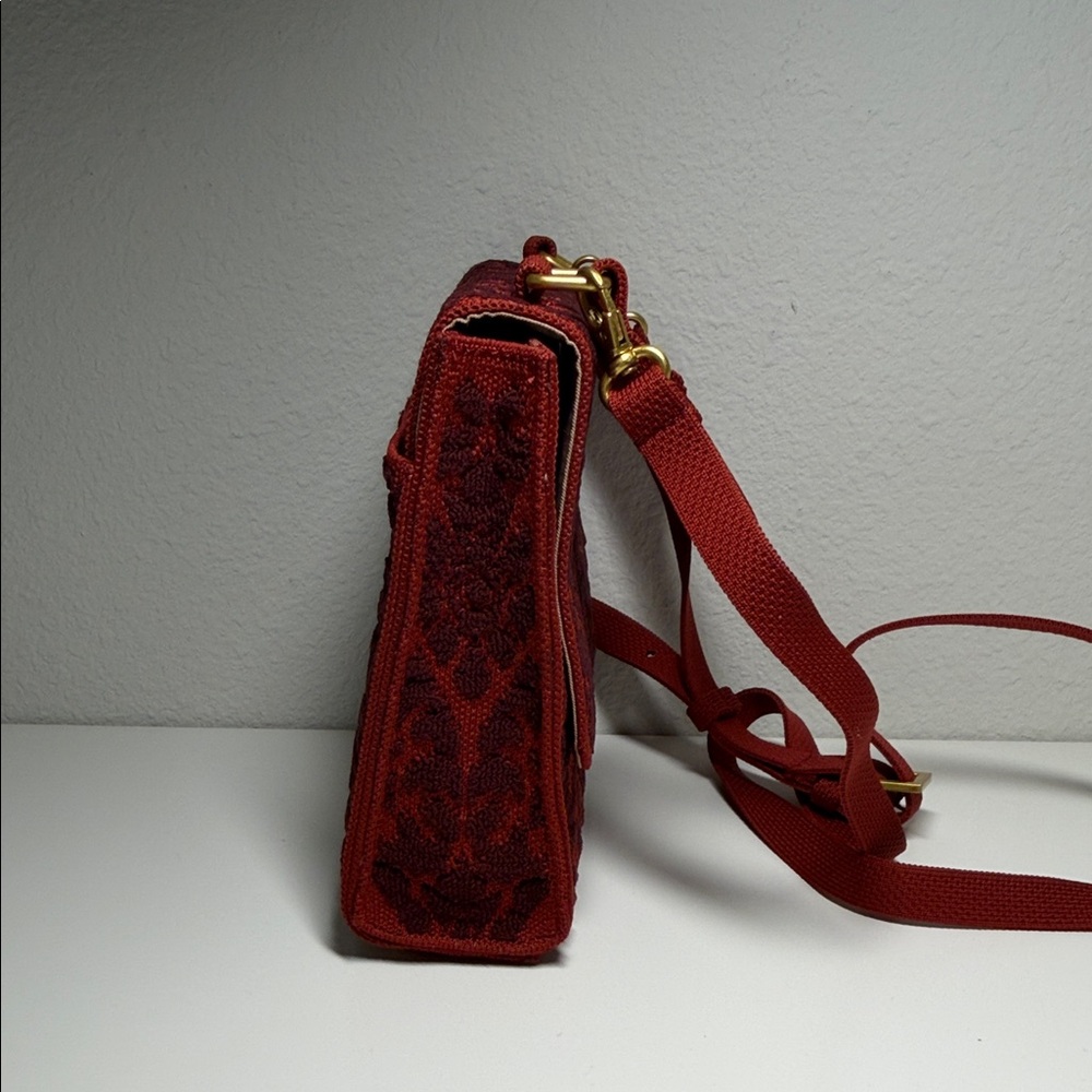 ANTONIO MELANI Red Patterned Top-Handle Satchel - Picture 5 of 9